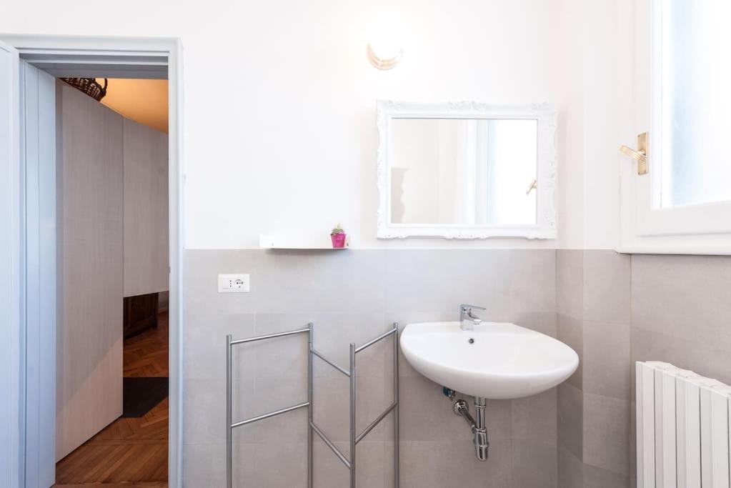 פירנצה Loft Olmo Centrale, A/C Wifi מראה חיצוני תמונה
